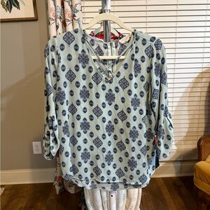White and Blue Tie Front 3/4 Sleeve Blouse